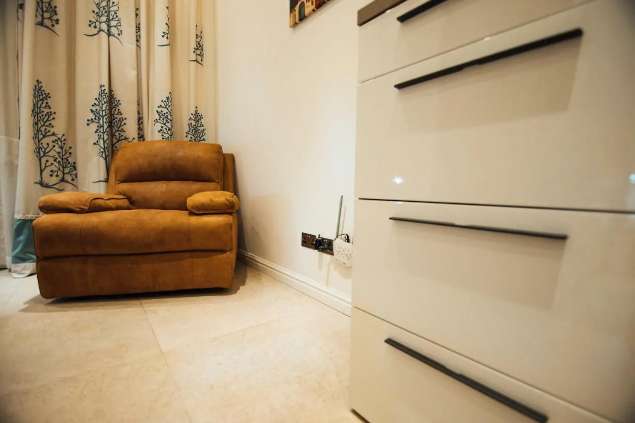 Guest house City Dacha Sliema